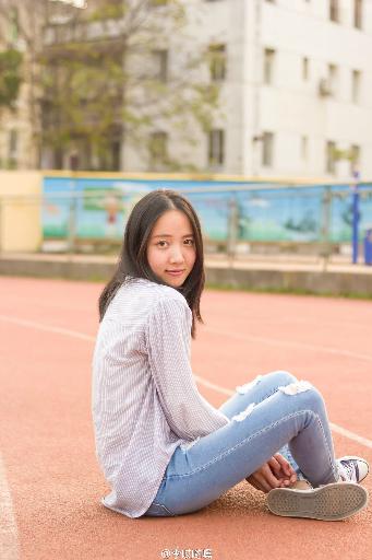 微微一笑很倾城